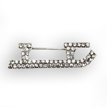 Конее со стразами